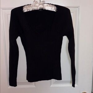 House of Harlow Black Fitted Sweater - Small